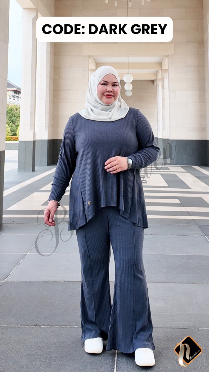 Leora Set in Dark Grey (Small Size)