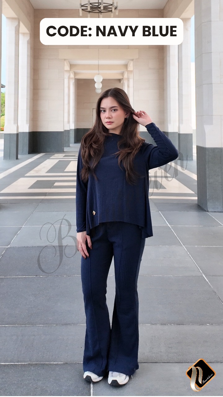 Leora Set in Navy Blue (Small Size)